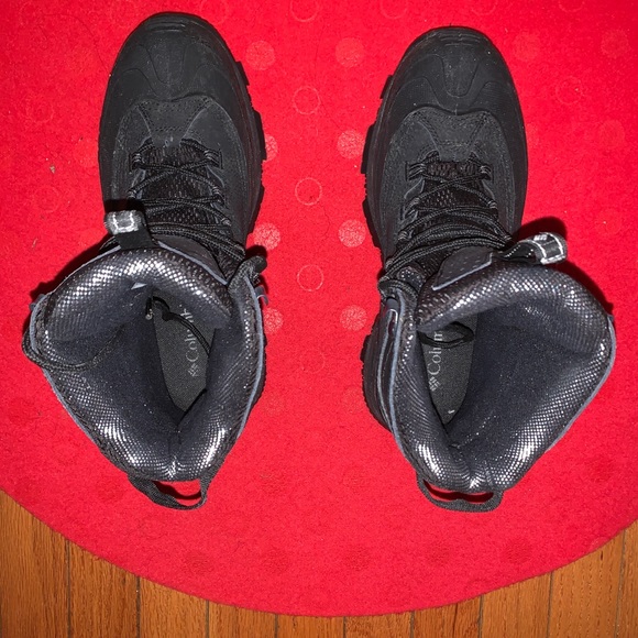 Columbia Men’s Winter Boots - Picture 5 of 5